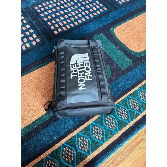 The north face fuse box backpack. Large - Picture 7 of 7